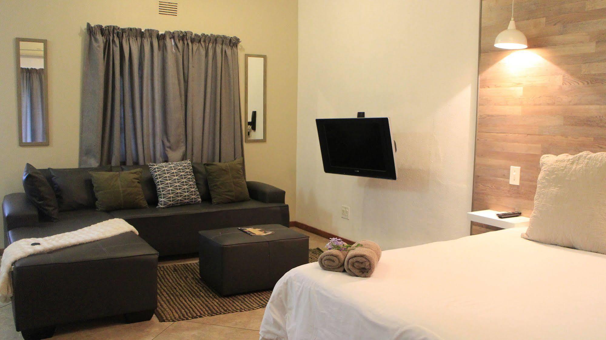 Cu Guest House Phalaborwa Buitenkant foto